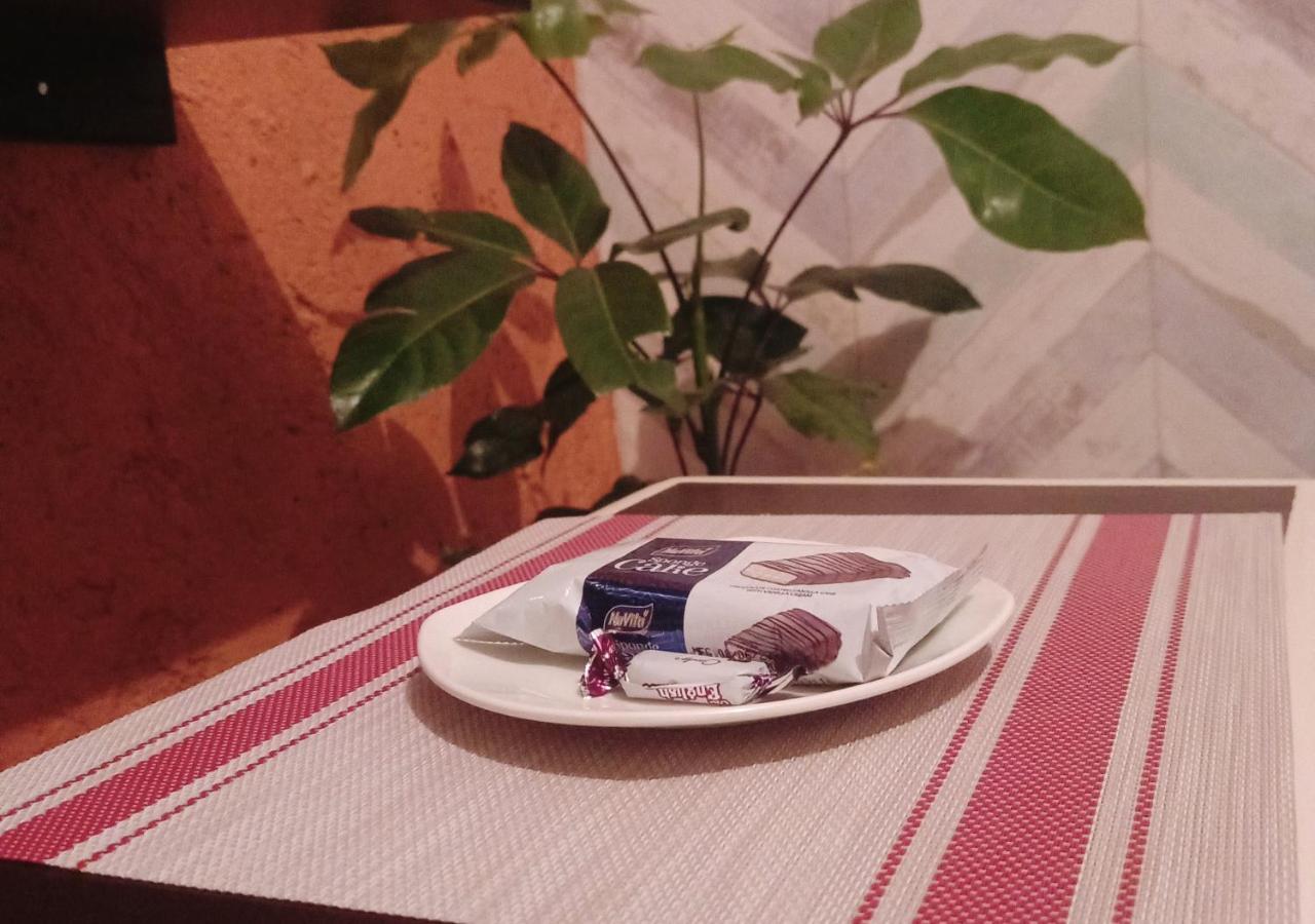 Little Nile Studio Homestays Nakuru Bagian luar foto